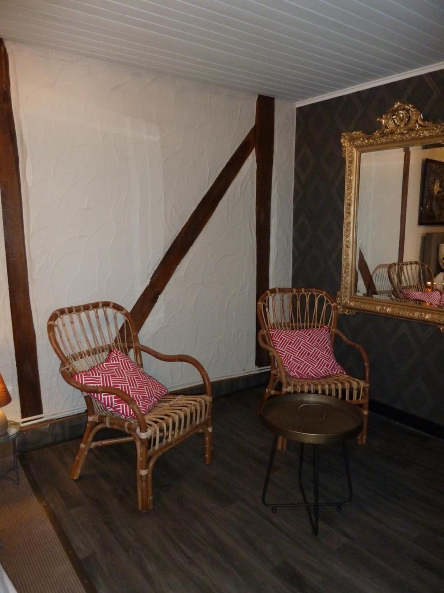B&B Chambre D'Hotes De La Vecquee Stoumont Ruang foto